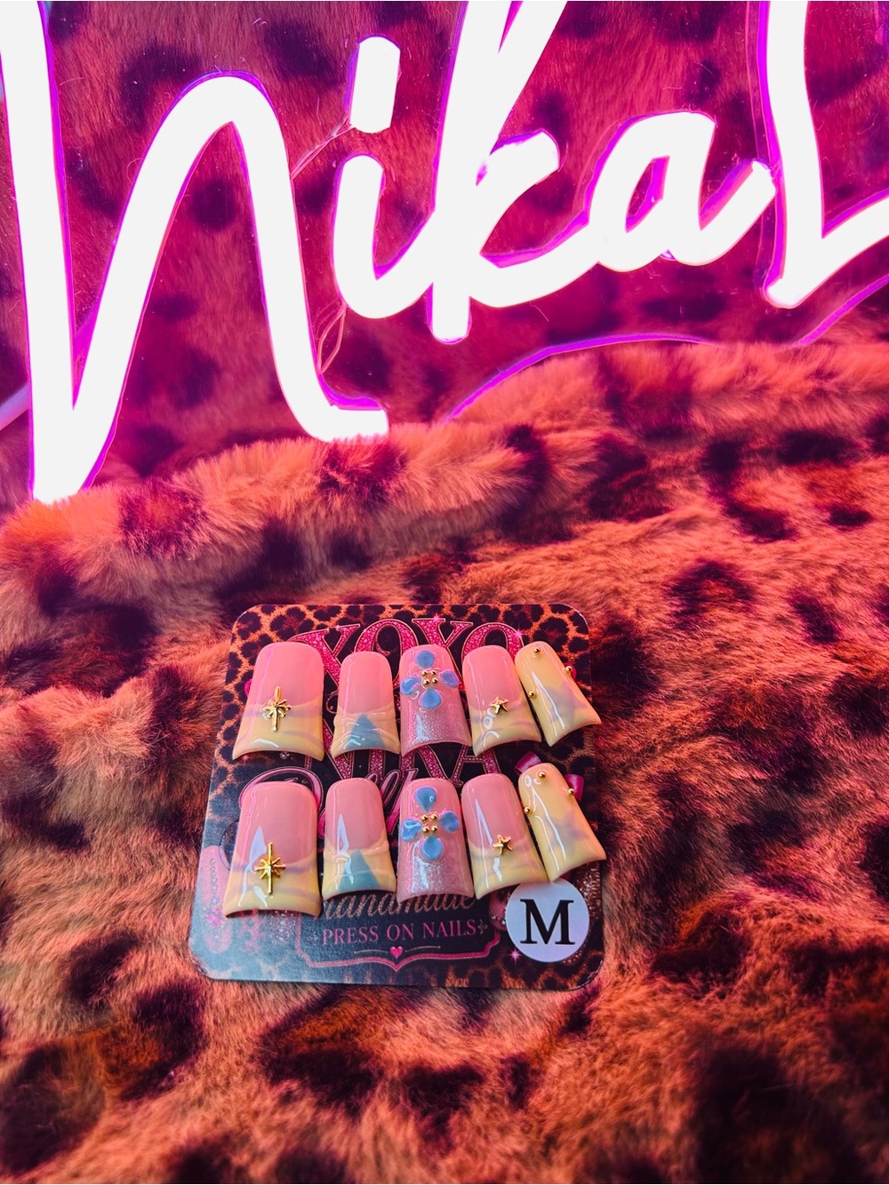Duck handmade press-on nails (Size M) 10pc